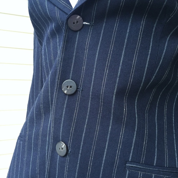 Ralph Lauren pinstriped blazer navy wool blend 4 - Picture 4 of 8